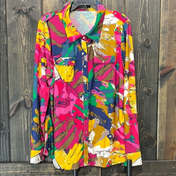 BCBGMaxAzria Shirt 2X Urban Explosion Colorful Abstract Top Snap Front Relaxed - Picture 1 of 10